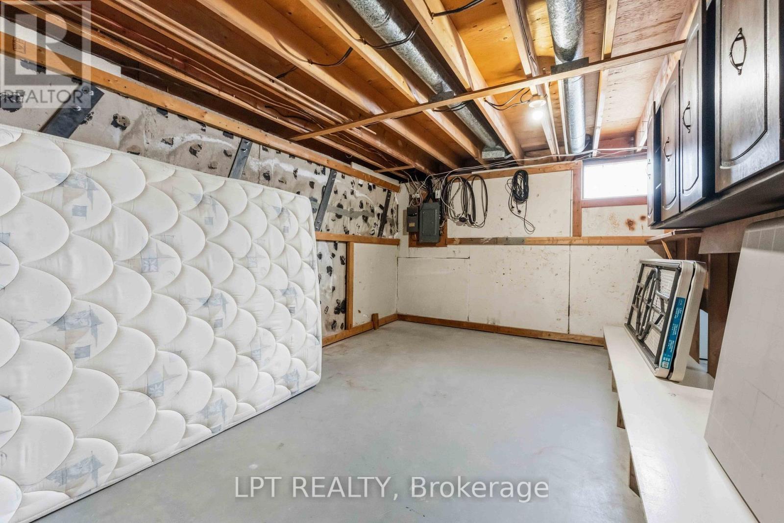 1471 Northdale Street, Ottawa, Ontario  K1B 4G7 - Photo 24 - X12794092