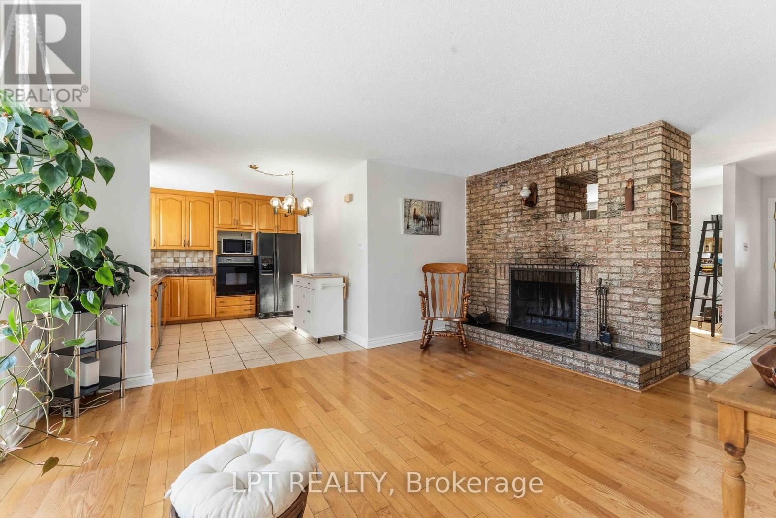 1471 Northdale Street, Ottawa, Ontario  K1B 4G7 - Photo 9 - X12794092