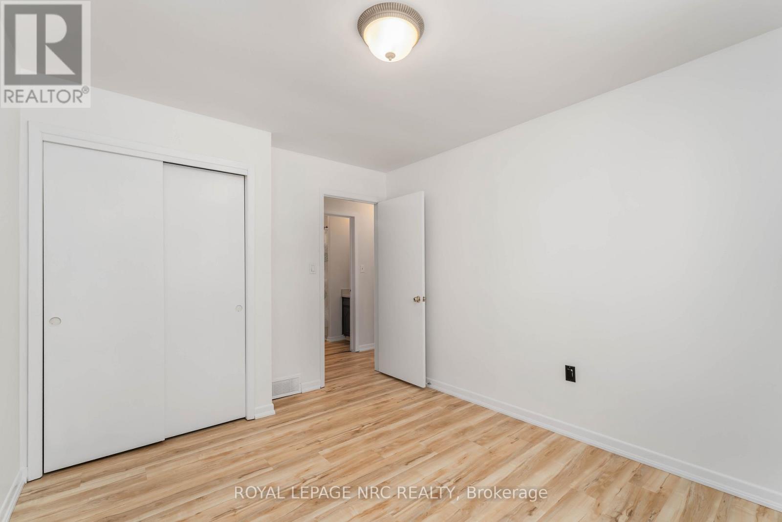 8025 Thorton Street, Niagara Falls (Ascot), Ontario  L2H 2C2 - Photo 23 - X12794096