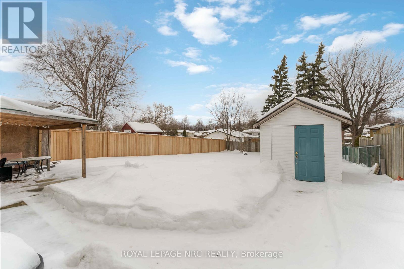 8025 Thorton Street, Niagara Falls (Ascot), Ontario  L2H 2C2 - Photo 37 - X12794096