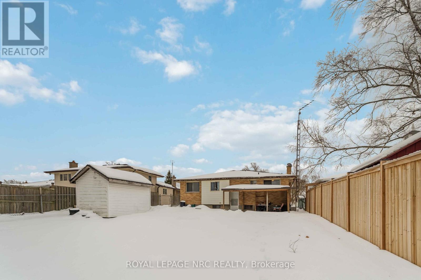 8025 Thorton Street, Niagara Falls (Ascot), Ontario  L2H 2C2 - Photo 38 - X12794096