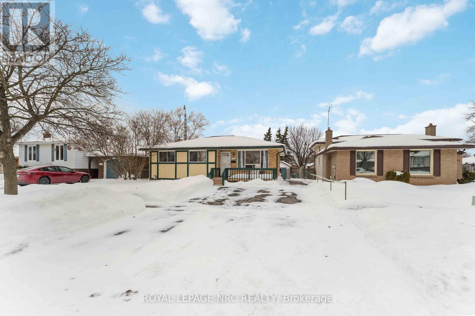 8025 Thorton Street, Niagara Falls (Ascot), Ontario  L2H 2C2 - Photo 5 - X12794096