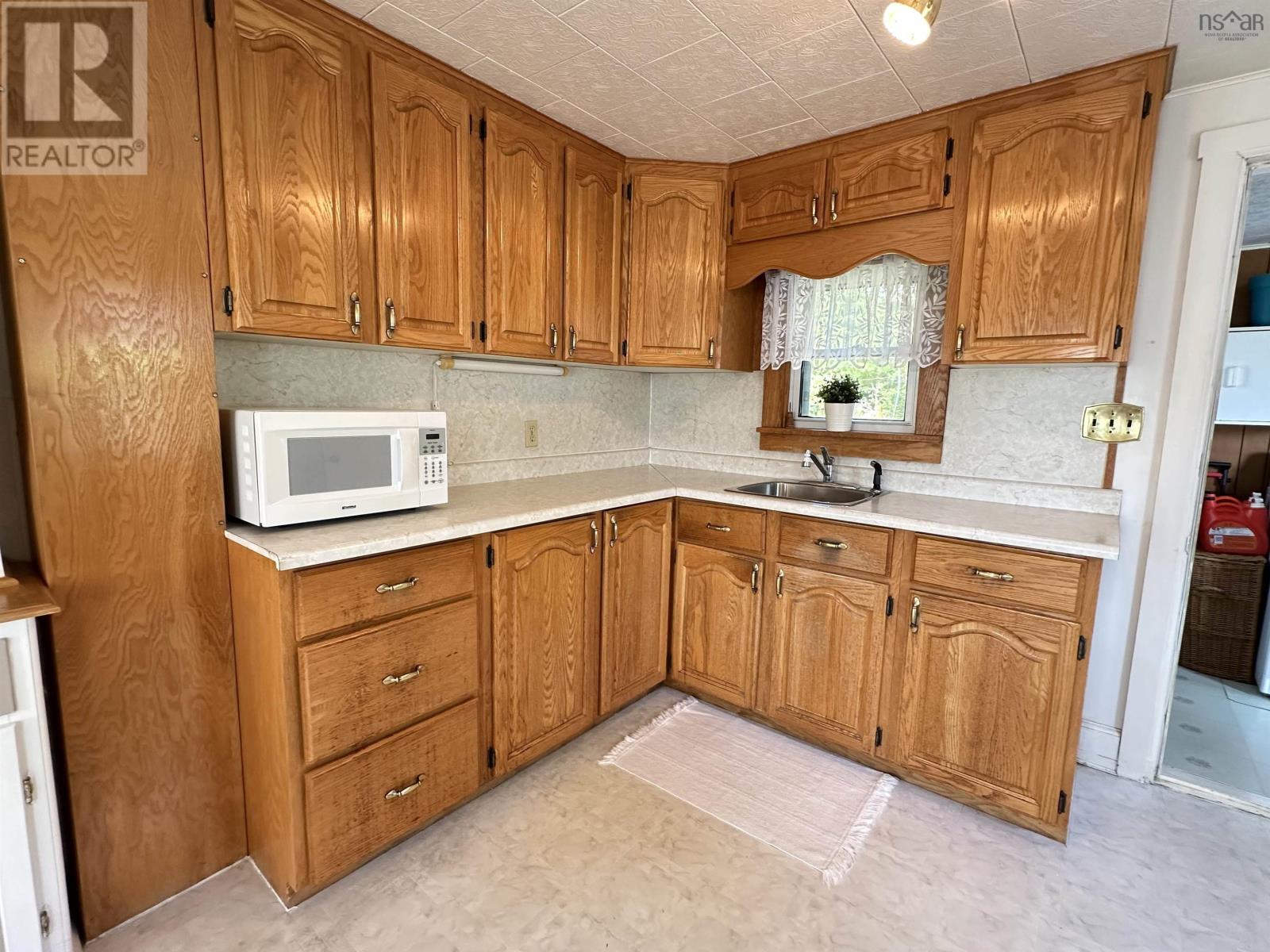 344 Highway 224, Sheet Harbour, Nova Scotia  B0J 3B0 - Photo 12 - 202602864