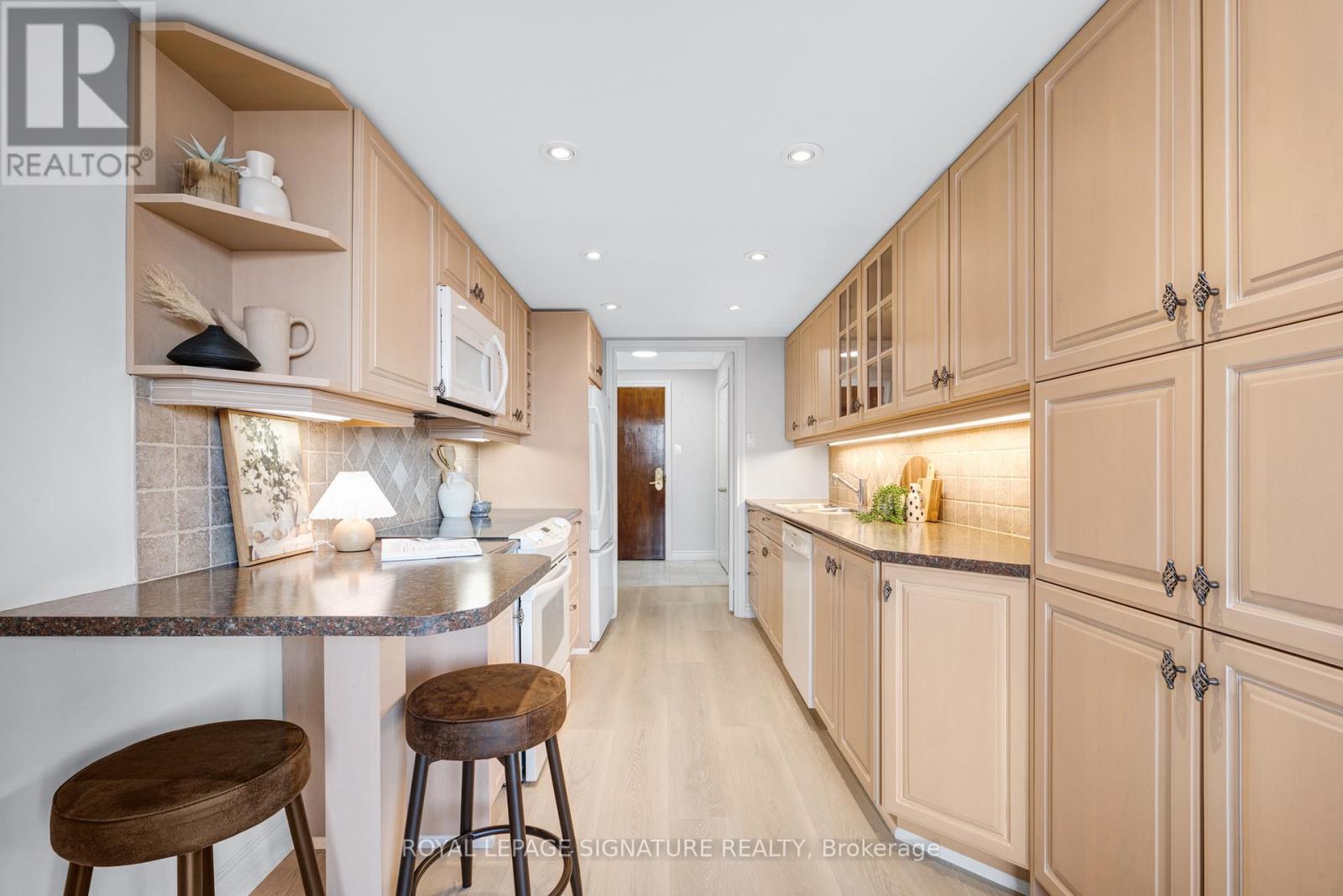 510 - 1210 Don Mills Road, Toronto, Ontario  M3B 3N9 - Photo 8 - C12793964