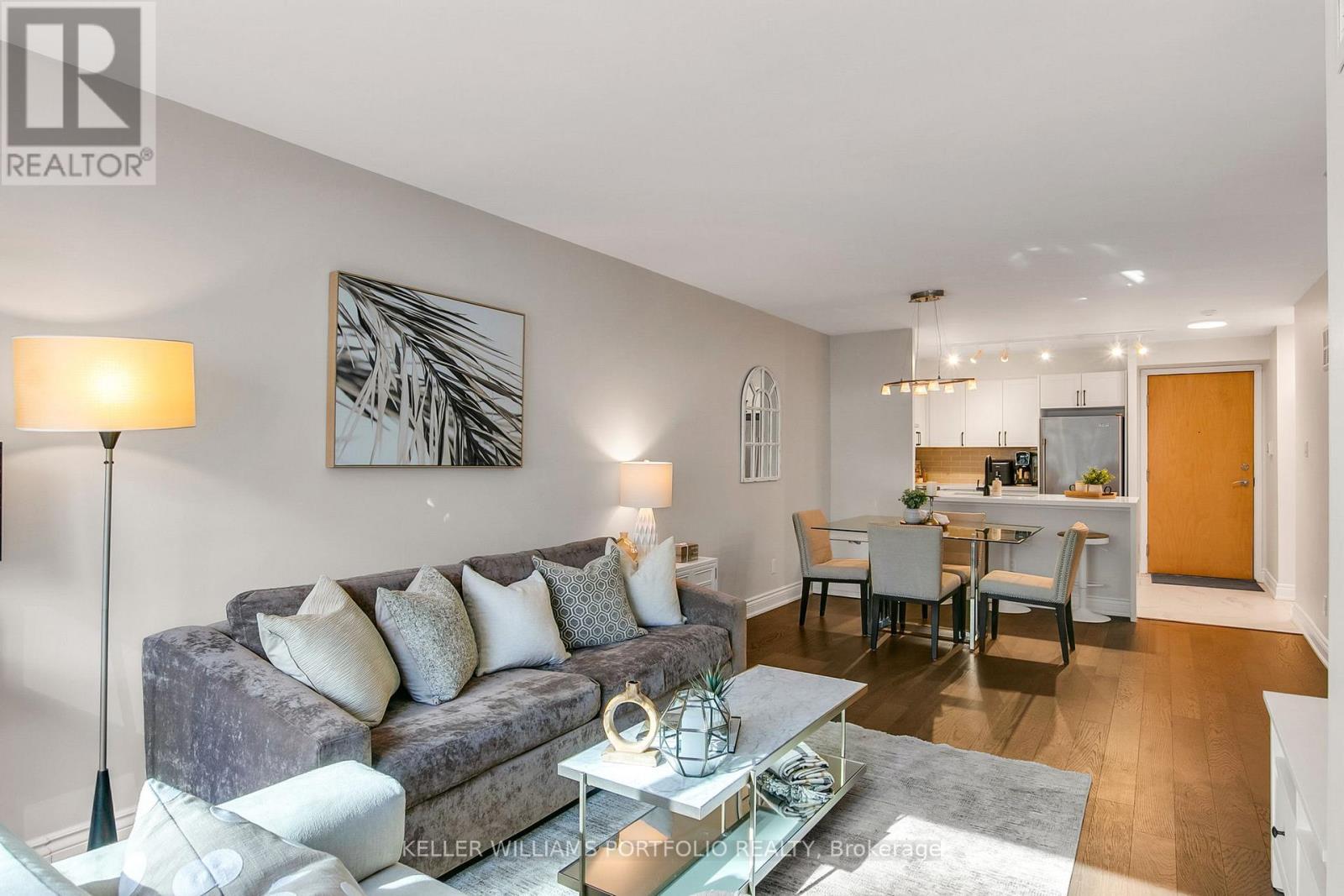 222 - 600 Queens Quay W, Toronto, Ontario  M5V 3M3 - Photo 7 - C12793978