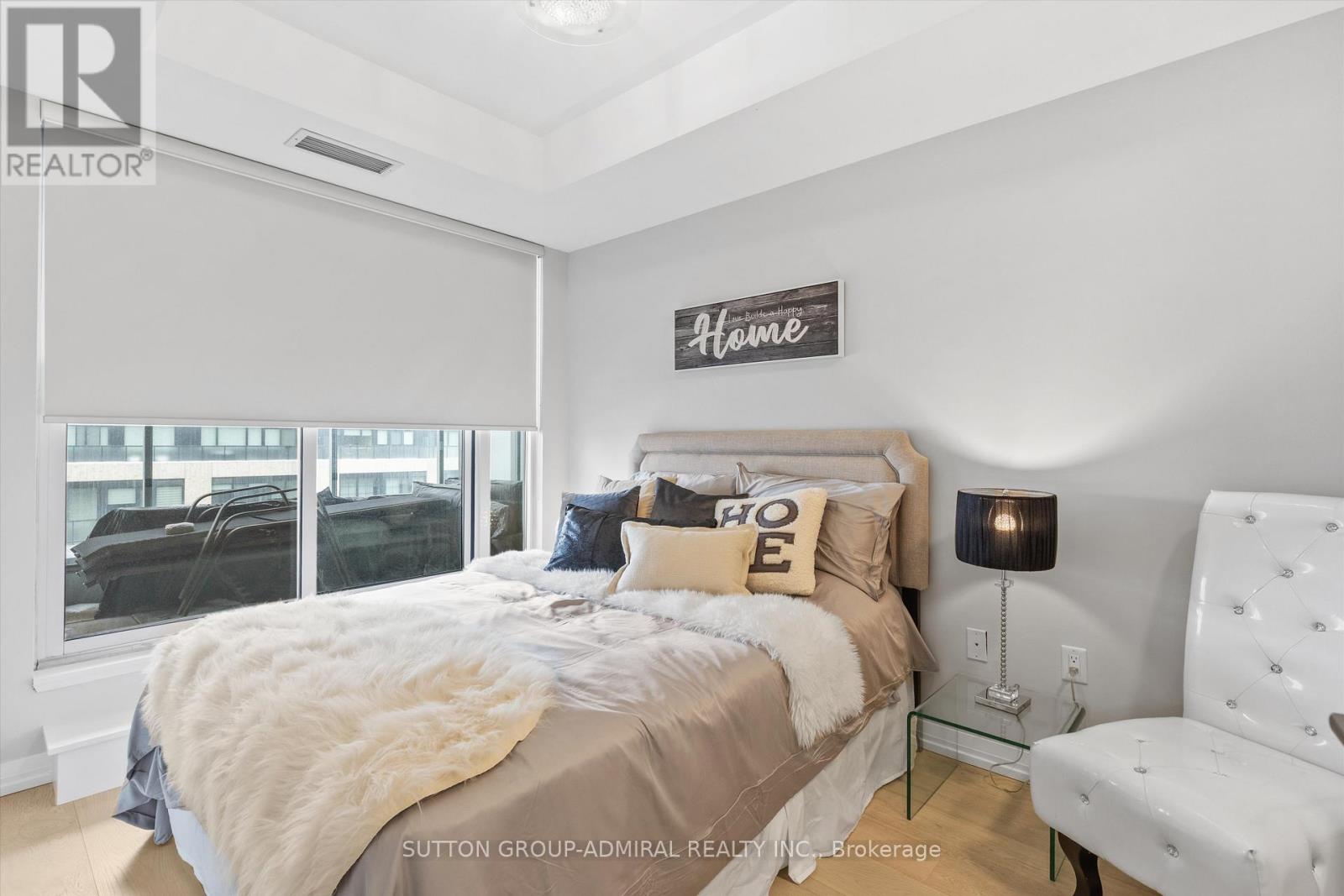 614 - 835 St Clair Avenue, Toronto, Ontario  M6C 0A8 - Photo 11 - C12794016