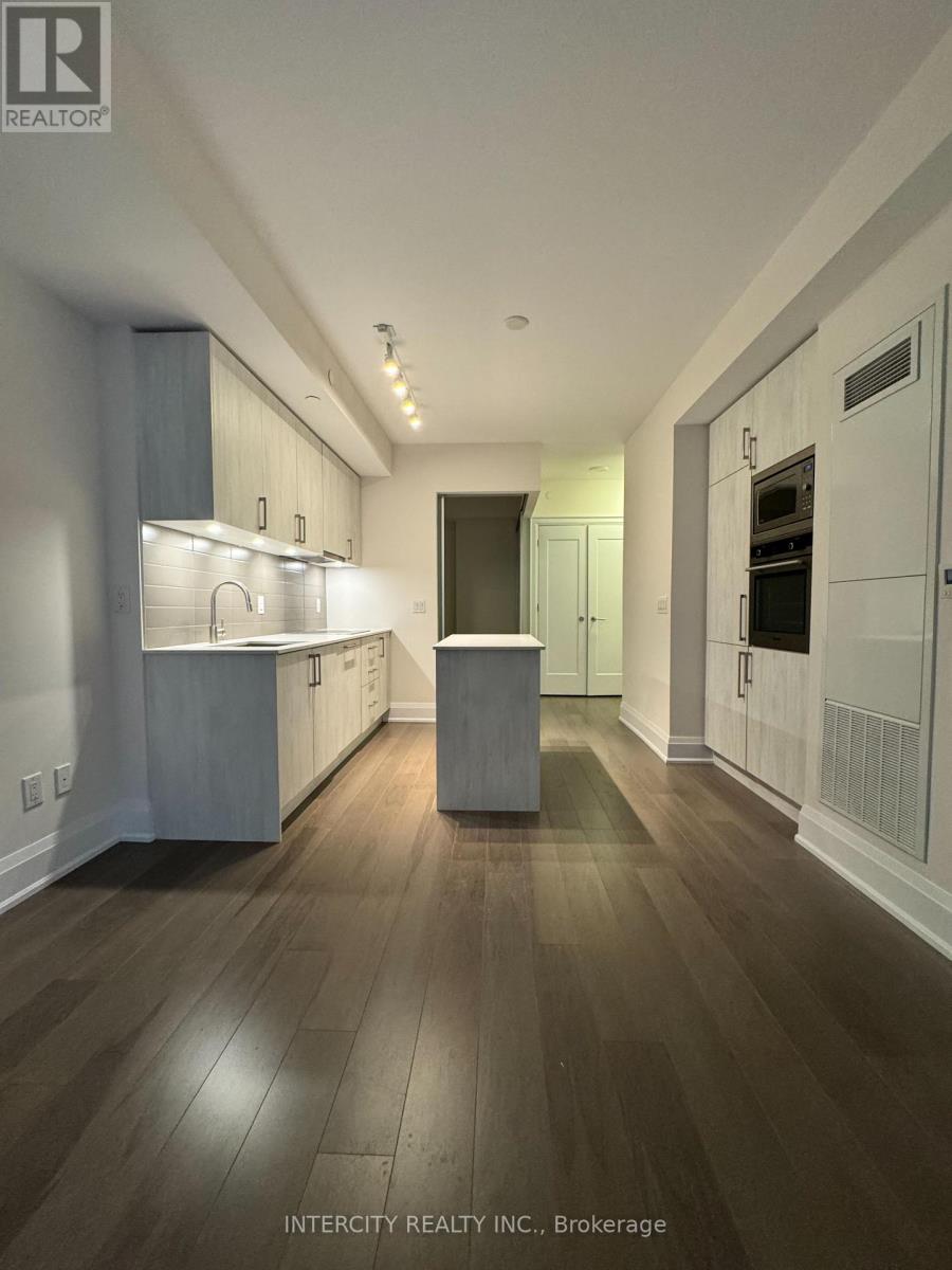 412 - 88 Cumberland Street, Toronto, Ontario  M5R 1A3 - Photo 4 - C12794030