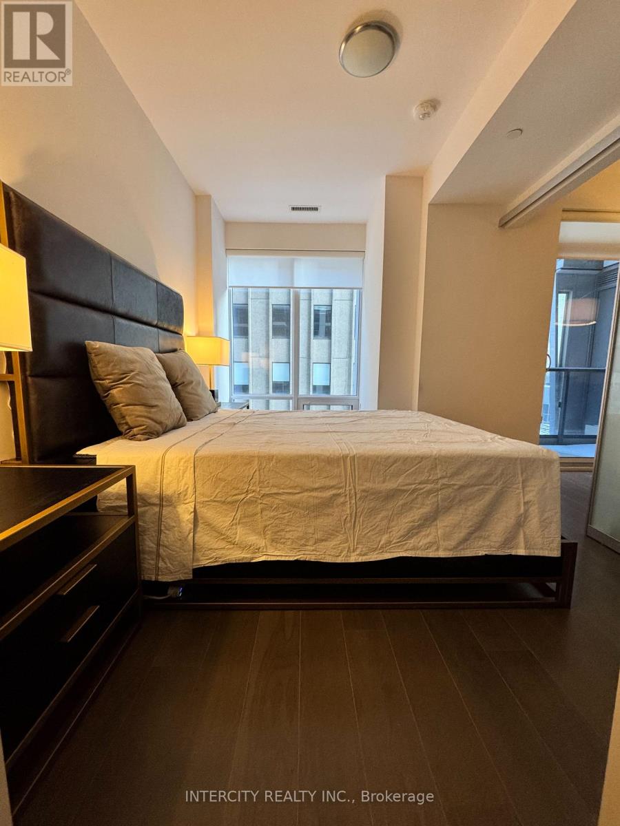 412 - 88 Cumberland Street, Toronto, Ontario  M5R 1A3 - Photo 7 - C12794030