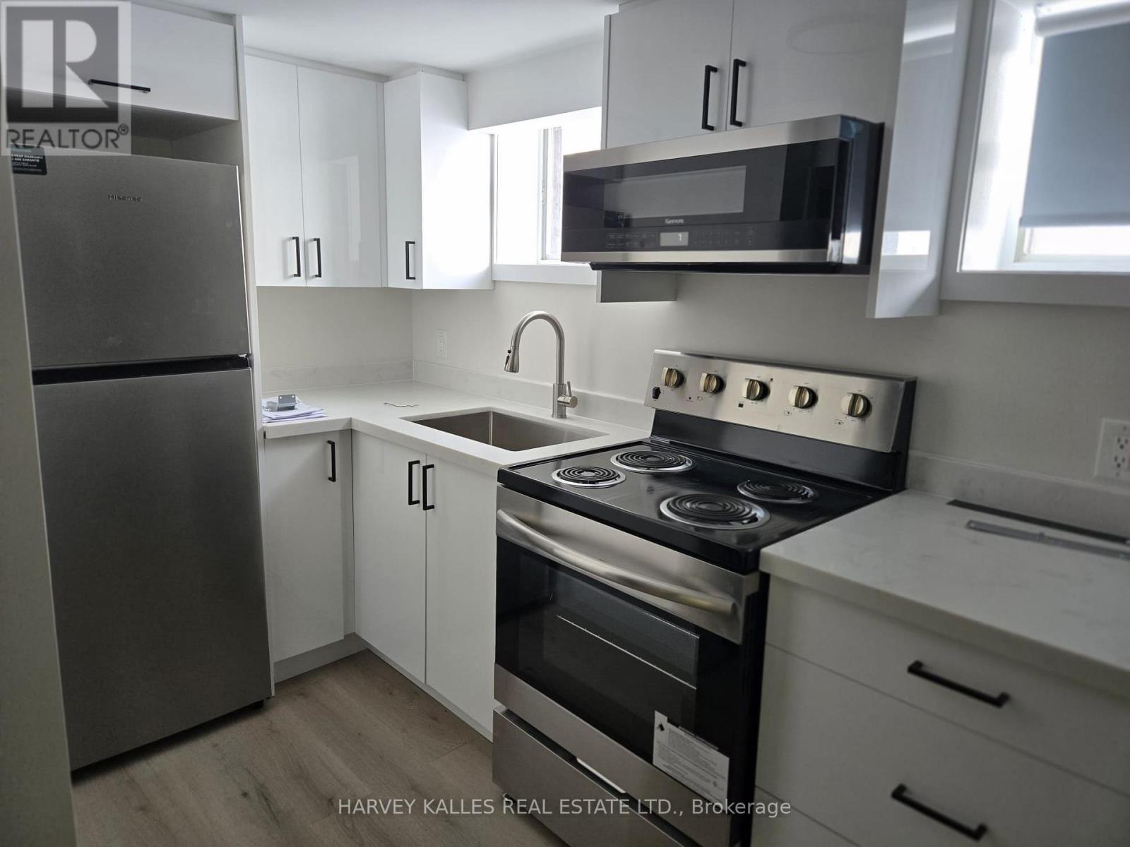 Bsmt B - 111 Mcallister Road, Toronto (Clanton Park), Ontario  M3H 2N5 - Photo 3 - C12794040