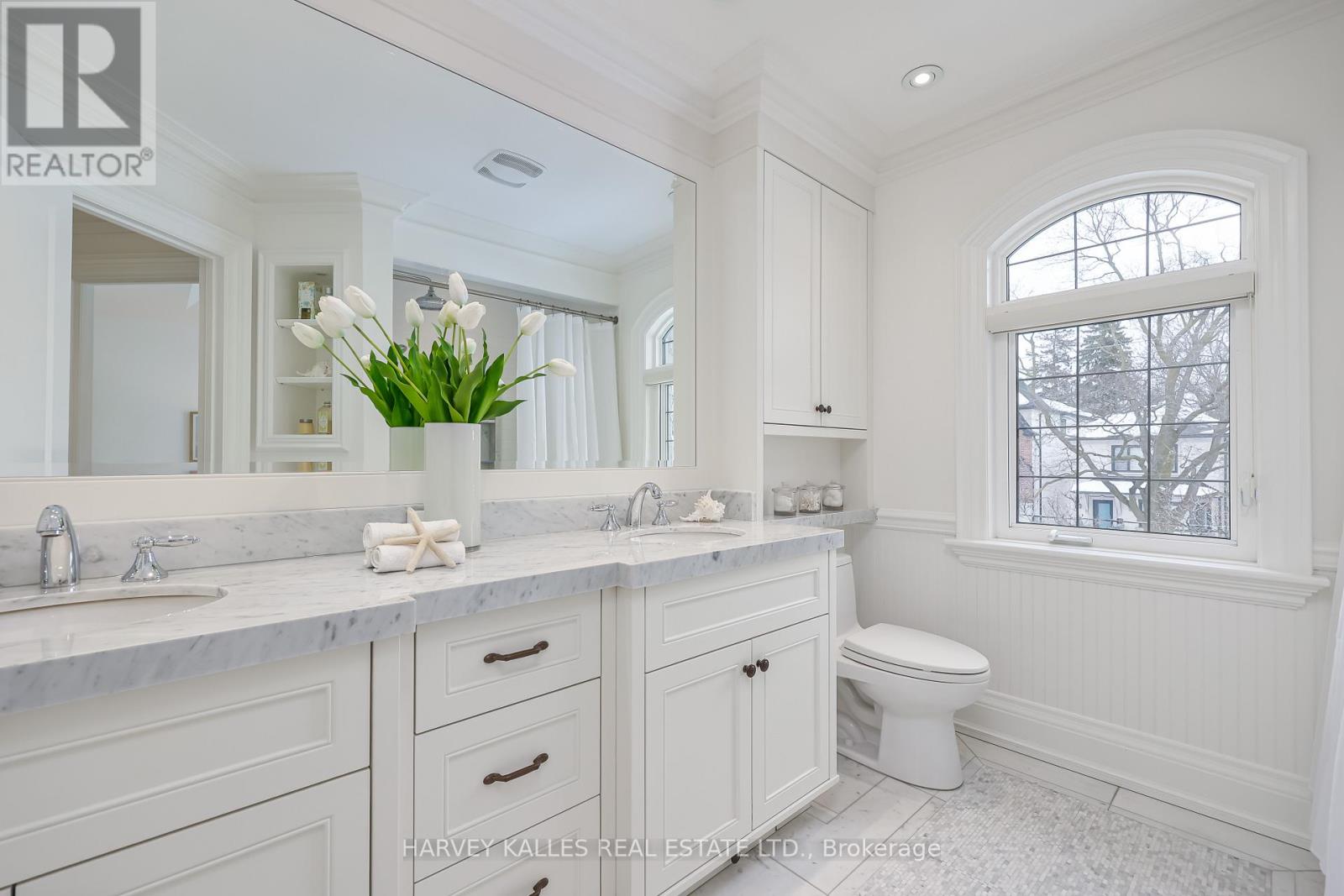 34 Latimer Avenue, Toronto, Ontario  M5N 2L8 - Photo 38 - C12794050