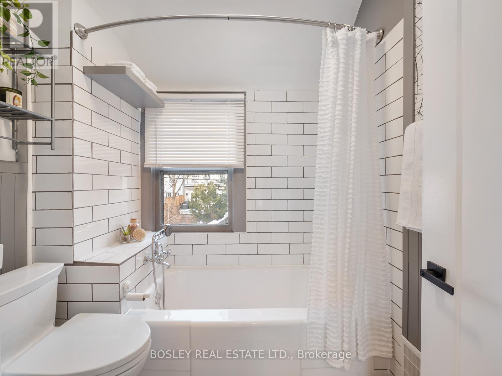 43 Bellefair Avenue, Toronto, Ontario  M4L 3T7 - Photo 28 - E12793908