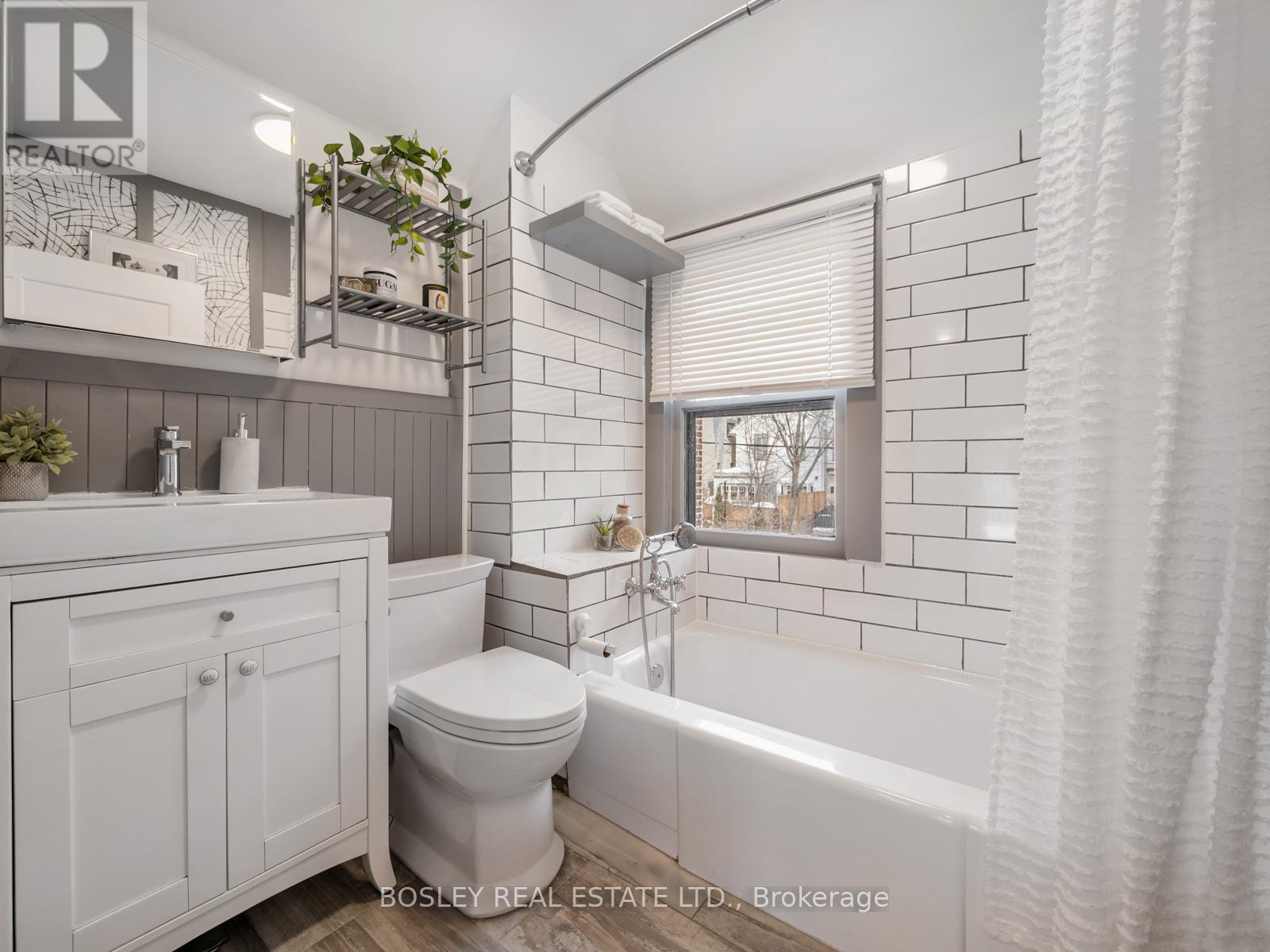 43 Bellefair Avenue, Toronto, Ontario  M4L 3T7 - Photo 29 - E12793908