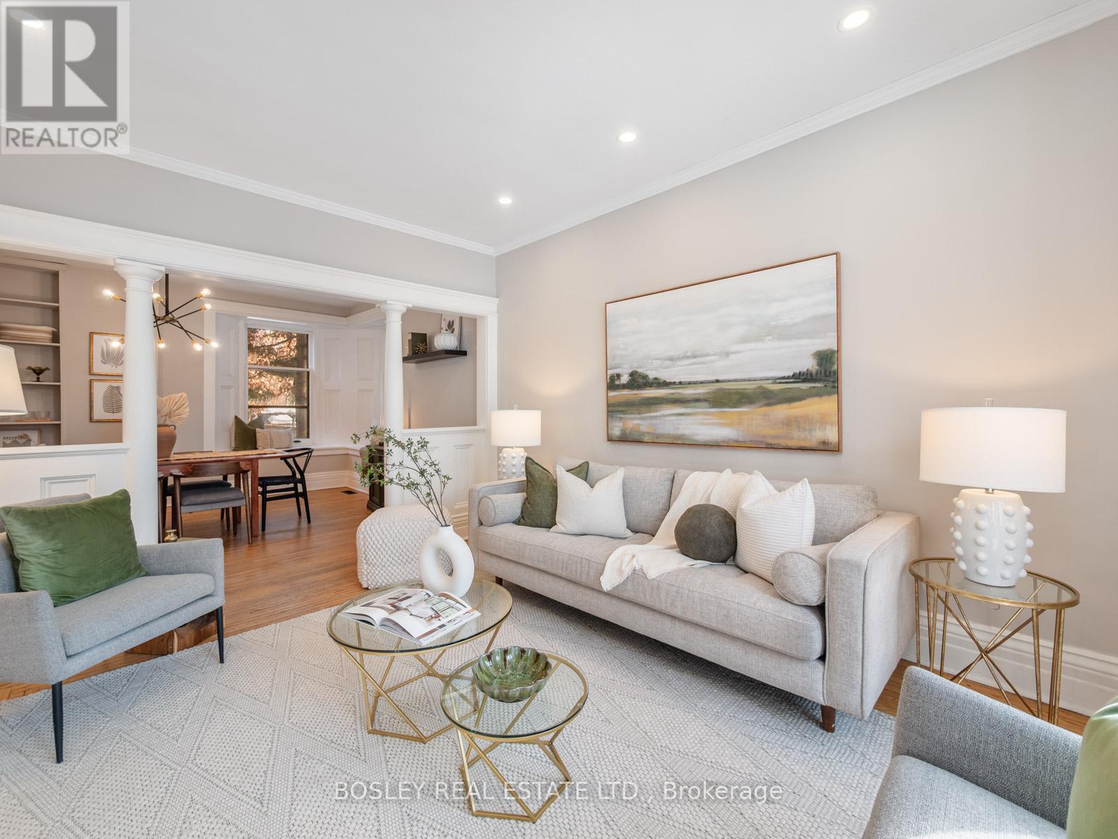 43 Bellefair Avenue, Toronto, Ontario  M4L 3T7 - Photo 3 - E12793908