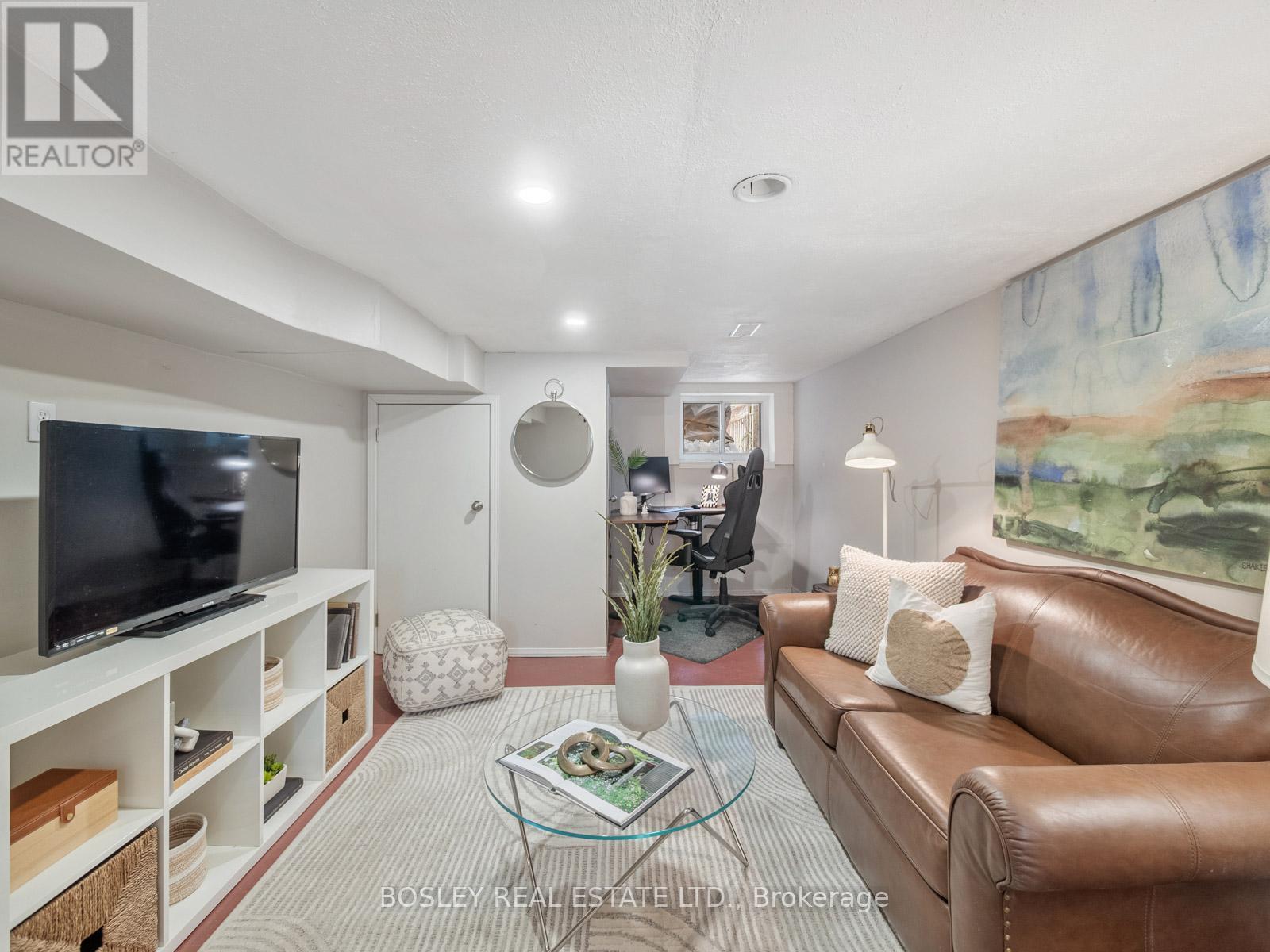 43 Bellefair Avenue, Toronto, Ontario  M4L 3T7 - Photo 32 - E12793908