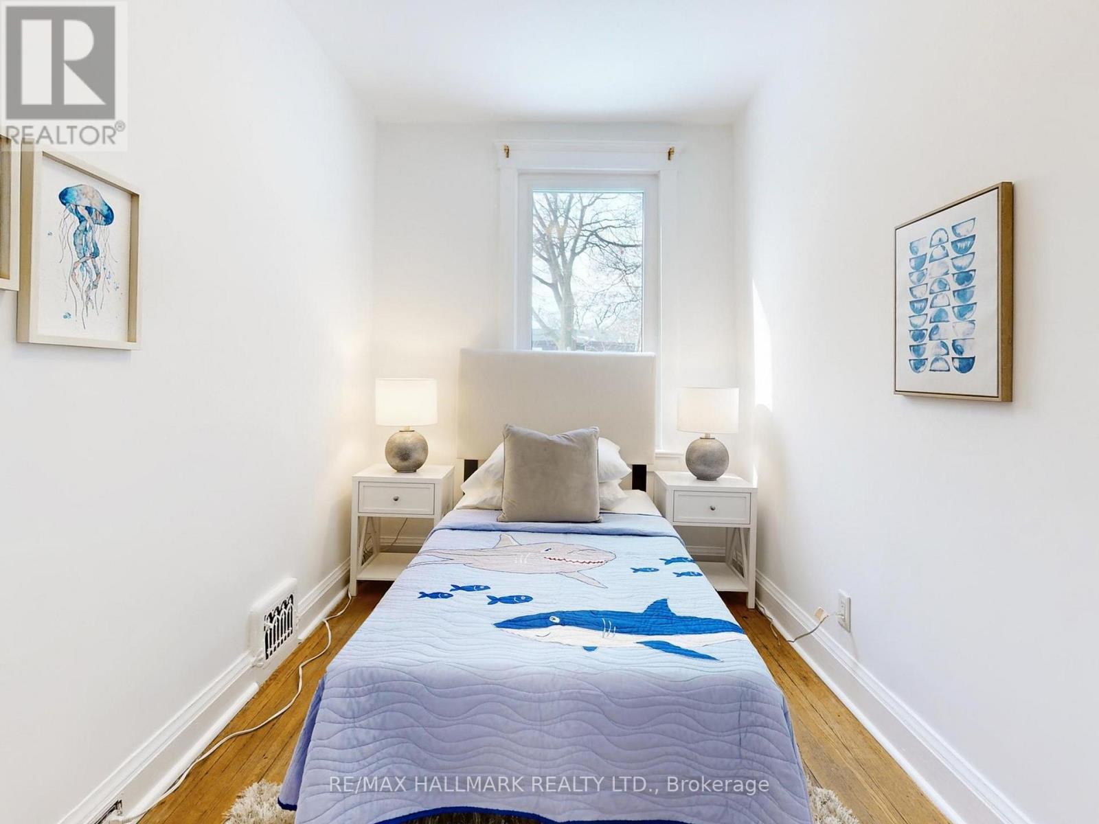 614 Woodbine Avenue, Toronto, Ontario  M4E 2J1 - Photo 22 - E12793946