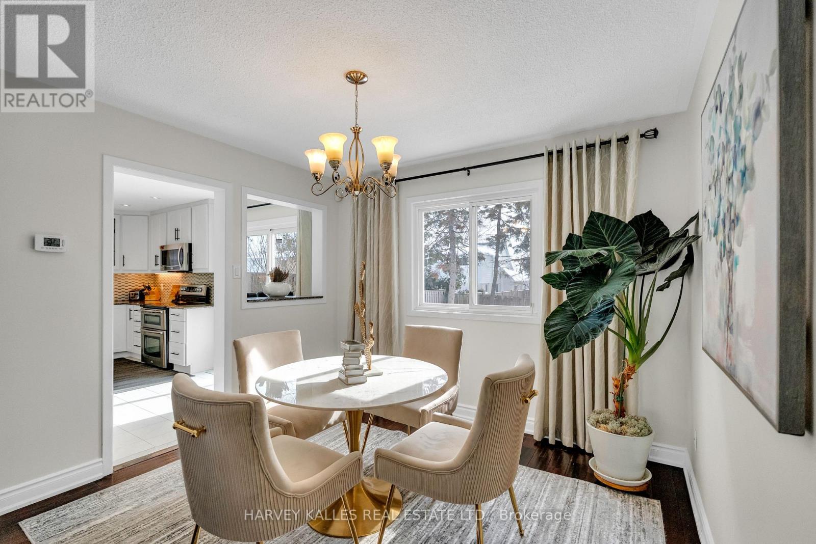 33 Ravengloss Drive, Markham, Ontario  L3T 4C8 - Photo 10 - N12794052