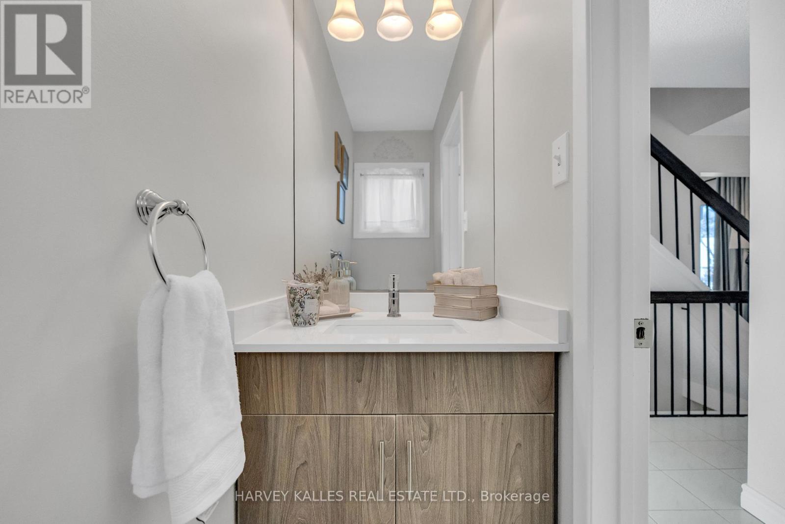 33 Ravengloss Drive, Markham, Ontario  L3T 4C8 - Photo 20 - N12794052