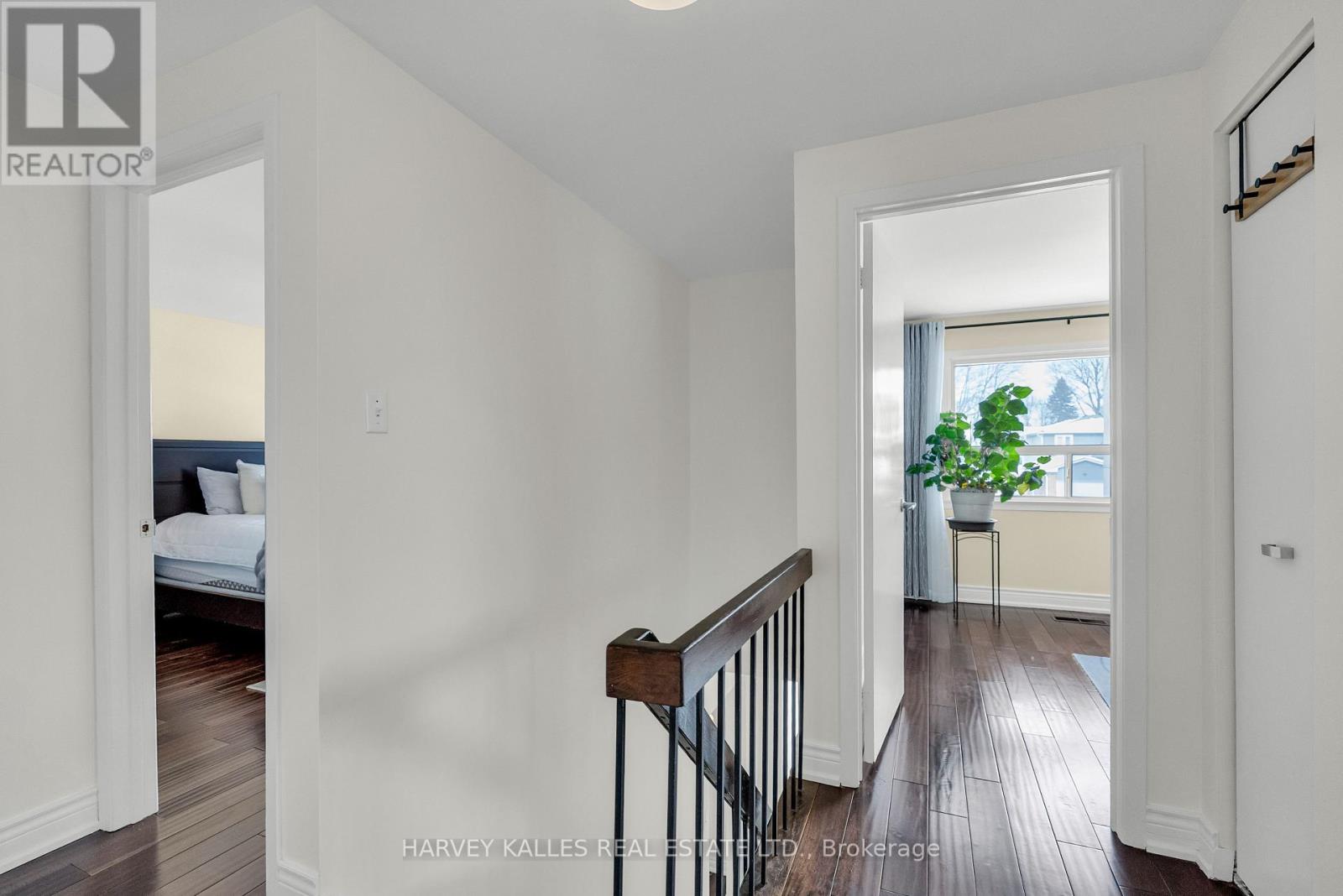 33 Ravengloss Drive, Markham, Ontario  L3T 4C8 - Photo 22 - N12794052