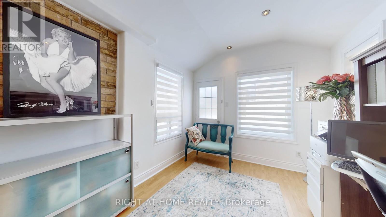 55 Hollybush Drive, Vaughan, Ontario  L6A 2H5 - Photo 8 - N12794070