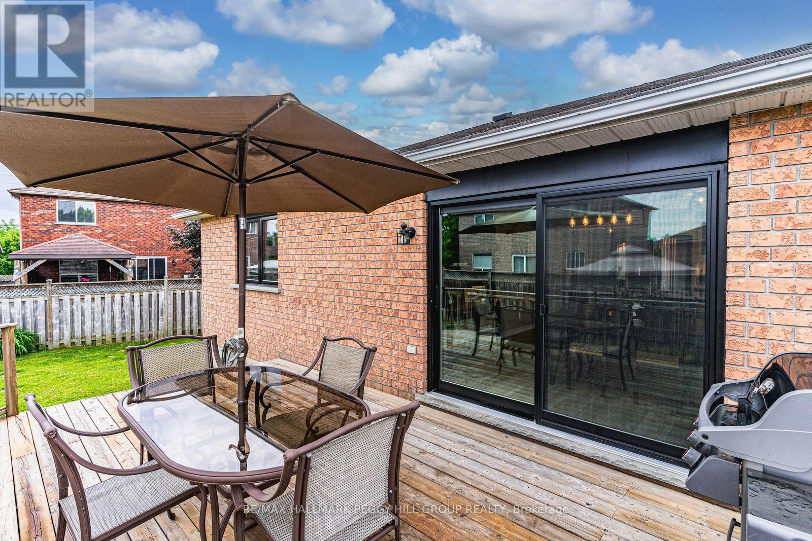 236 Pringle Drive, Barrie, Ontario  L4N 0P4 - Photo 11 - S12794098