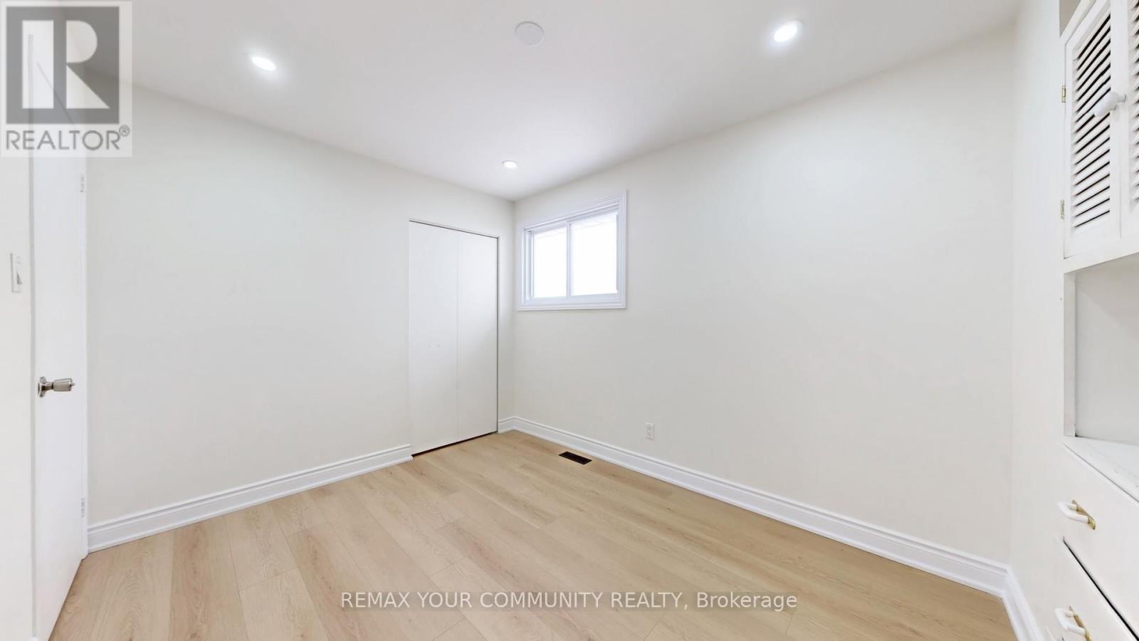 14 Lonsdale Place, Barrie, Ontario  L4M 4J1 - Photo 14 - S12794142