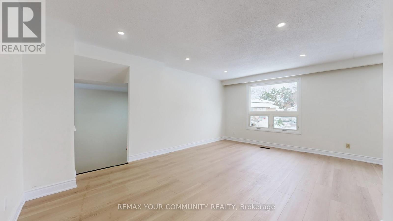 14 Lonsdale Place, Barrie, Ontario  L4M 4J1 - Photo 7 - S12794142