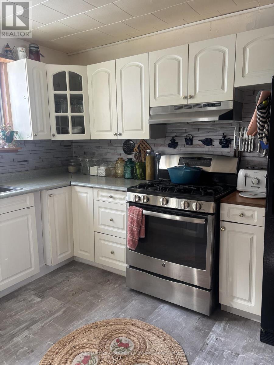 261a Copeland Lake Road, Addington Highlands, Ontario  K0H 1L0 - Photo 42 - X12792794