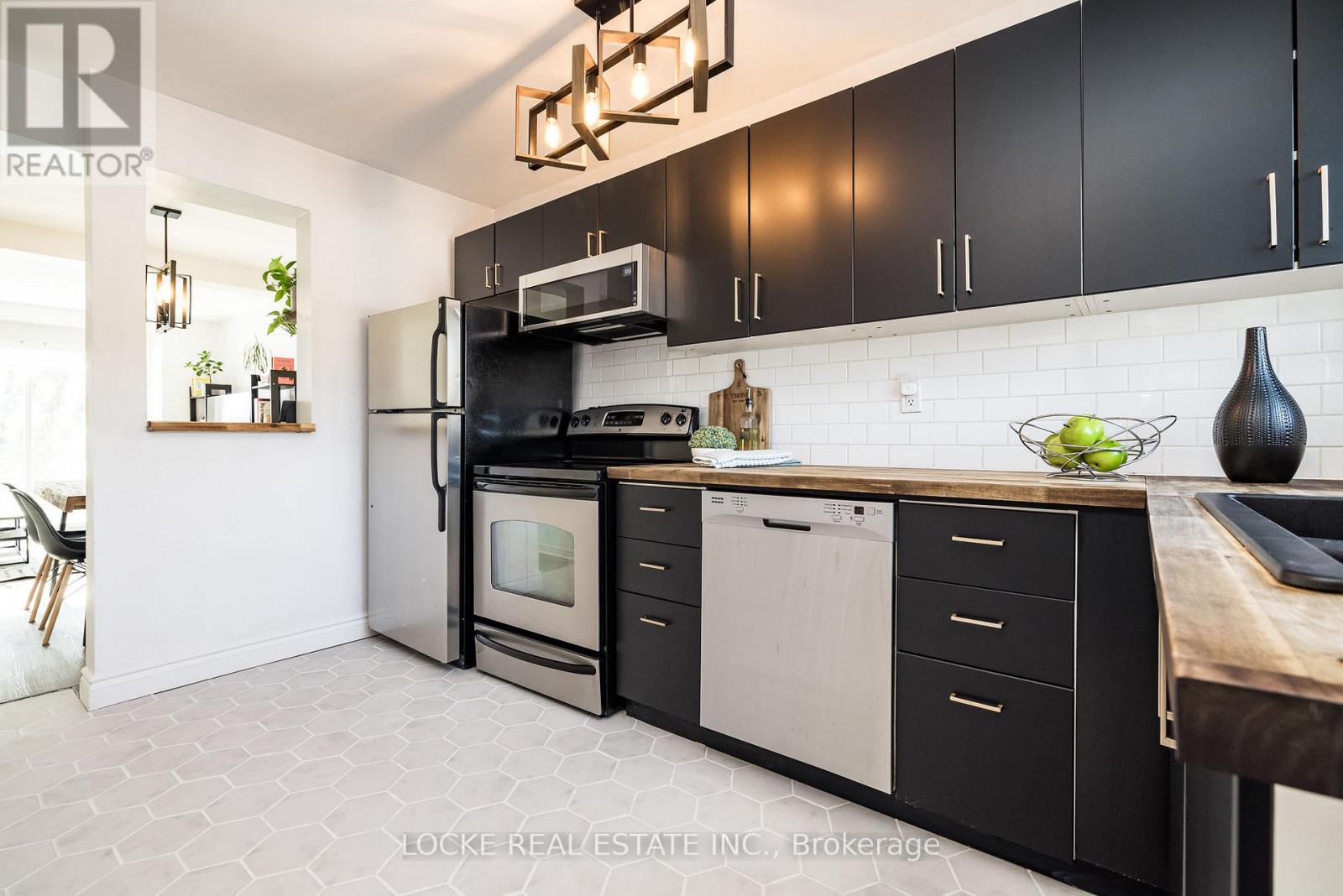 16 - 4036 Eady Court, Ottawa, Ontario  K1J 8X6 - Photo 8 - X12791402