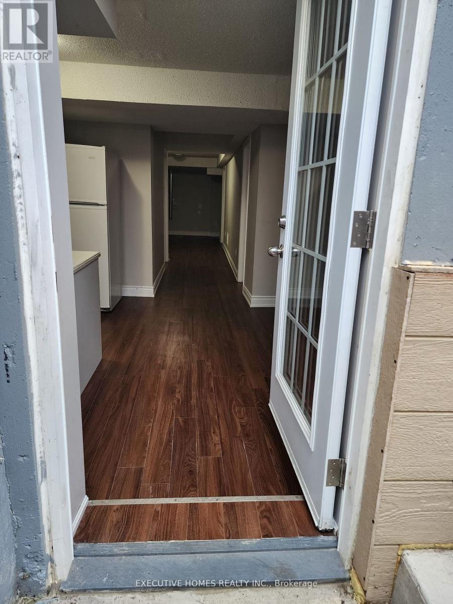 Bsmnt - 114 Porchlight Road, Brampton, Ontario  L6X 4R8 - Photo 4 - W12793916