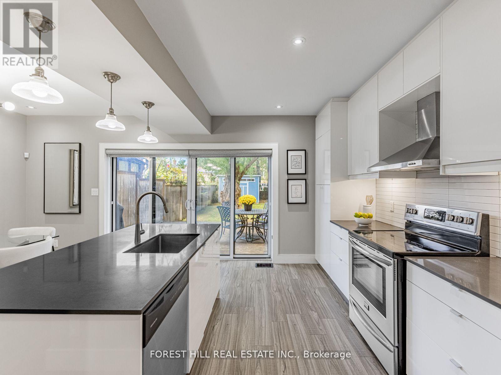 438 Whitmore Avenue, Toronto, Ontario  M6E 2N7 - Photo 12 - W12793930