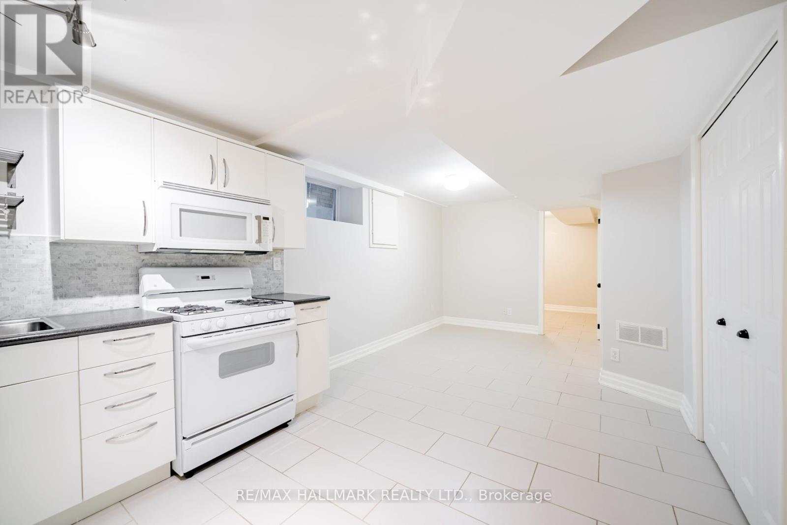 Basement - 1041 St Clarens Avenue, Toronto, Ontario  M6H 3X8 - Photo 5 - W12793960