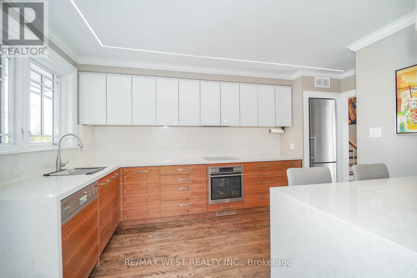 170 Princess Margaret Boulevard, Toronto, Ontario  M9B 2Z6 - Photo 5 - W12794064