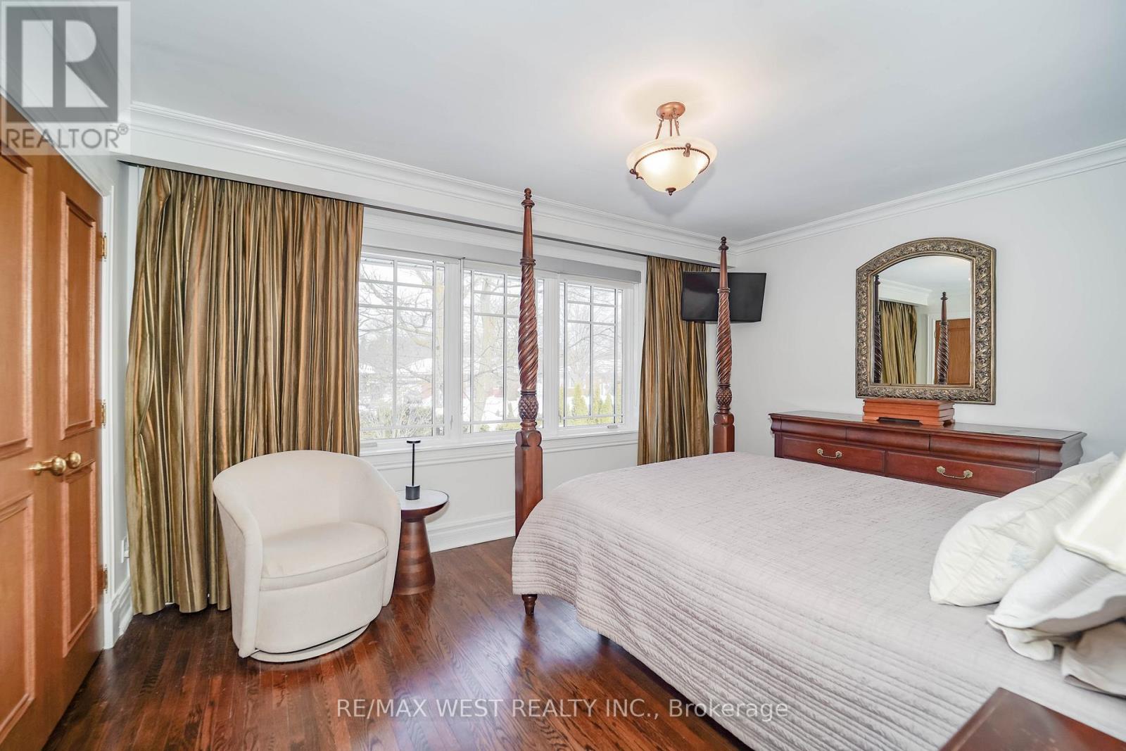 170 Princess Margaret Boulevard, Toronto, Ontario  M9B 2Z6 - Photo 9 - W12794064