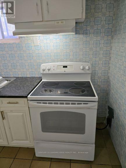 Lower - 12 Bamford Crescent, Toronto, Ontario  M3N 1T8 - Photo 34 - W12794066