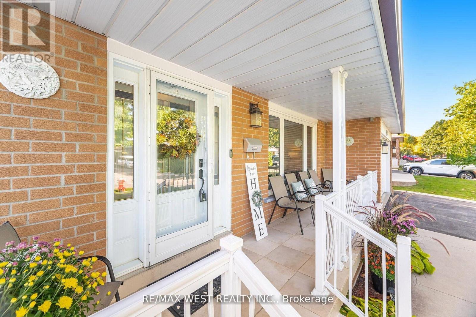 17 Malcolm Crescent, Brampton, Ontario  L6S 3C7 - Photo 32 - W12794084