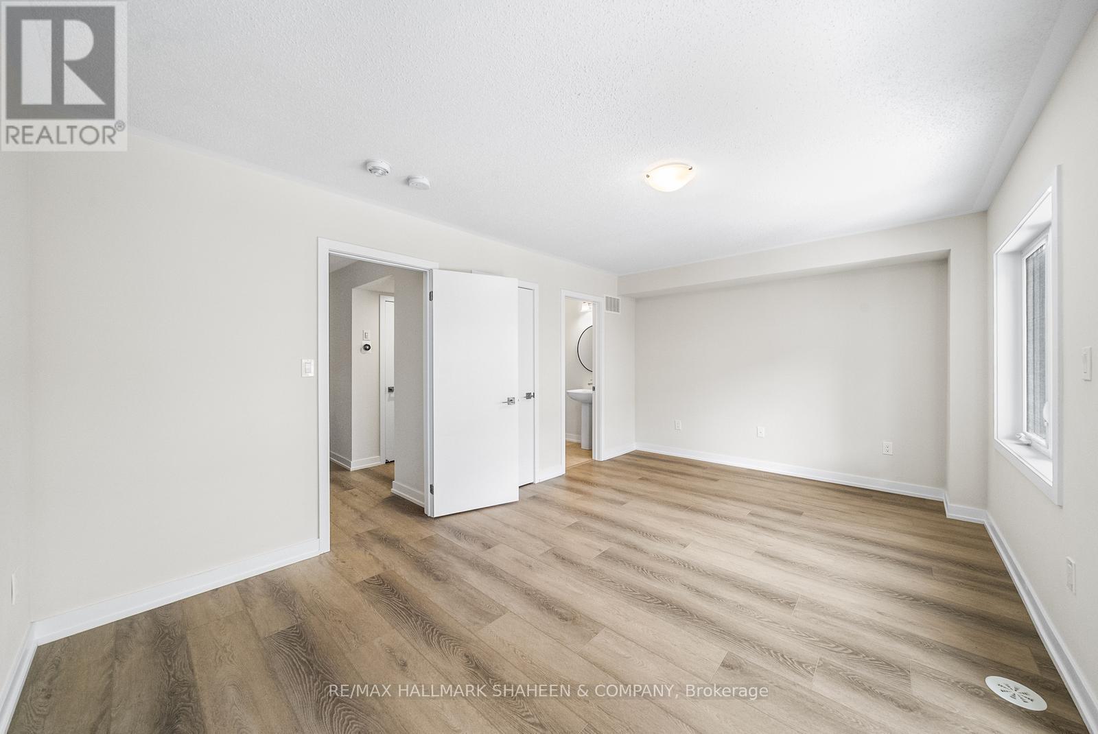 1354 Kaniv Street, Oakville, Ontario  L6M 5R3 - Photo 42 - W12794108