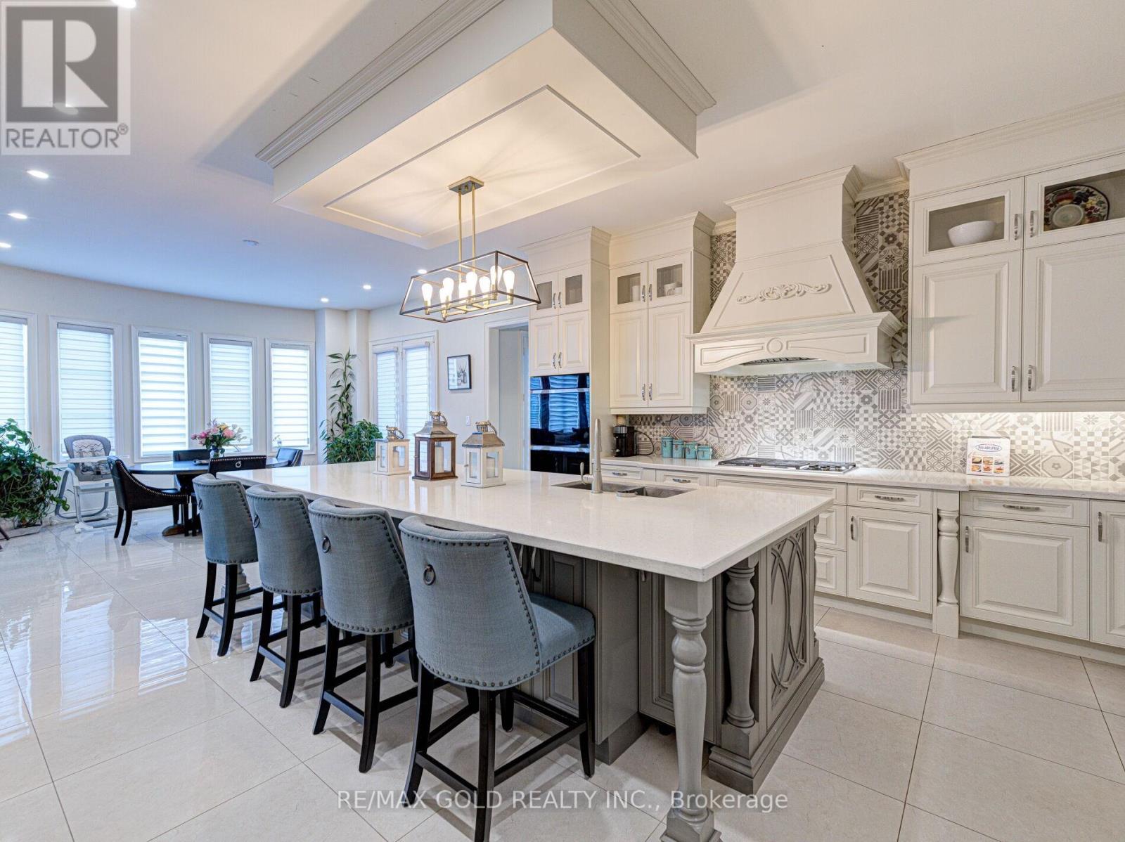 25 Leo Austin Road, Brampton, Ontario  L6P 4C4 - Photo 14 - W12794120