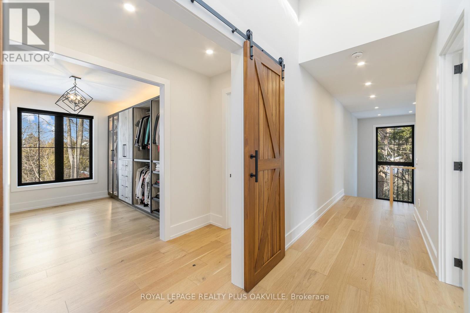 2057 Salvator Boulevard, Oakville, Ontario  L6L 1M9 - Photo 22 - W12794130