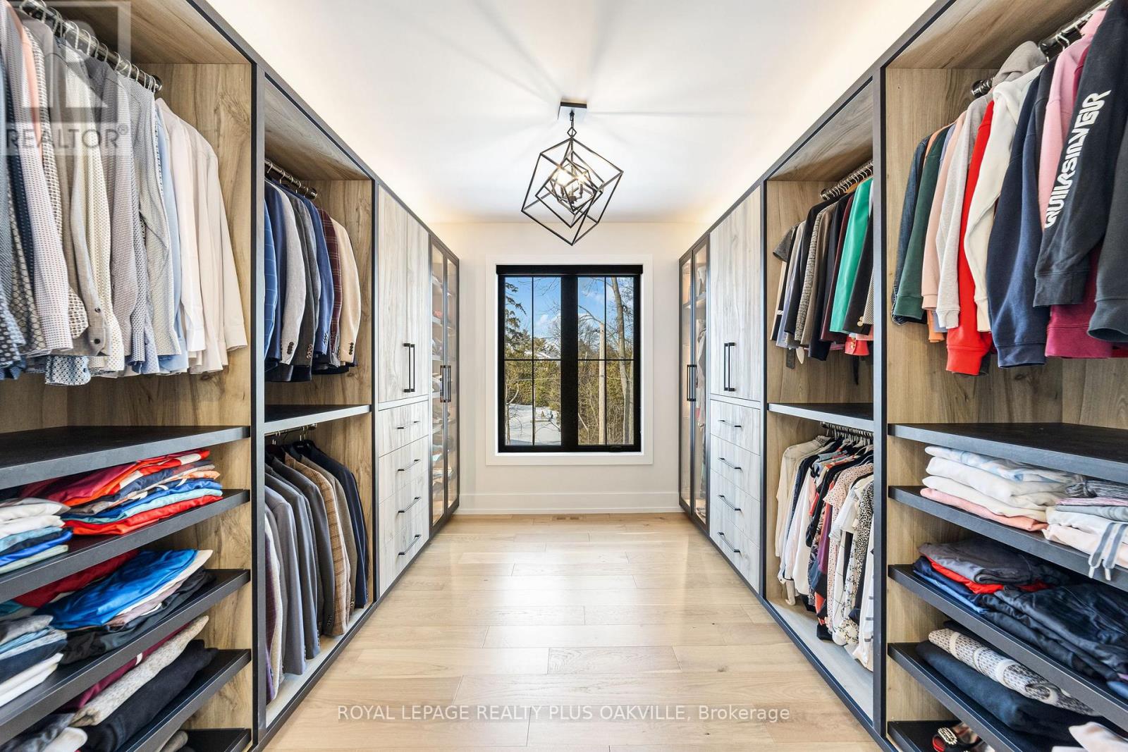 2057 Salvator Boulevard, Oakville, Ontario  L6L 1M9 - Photo 24 - W12794130