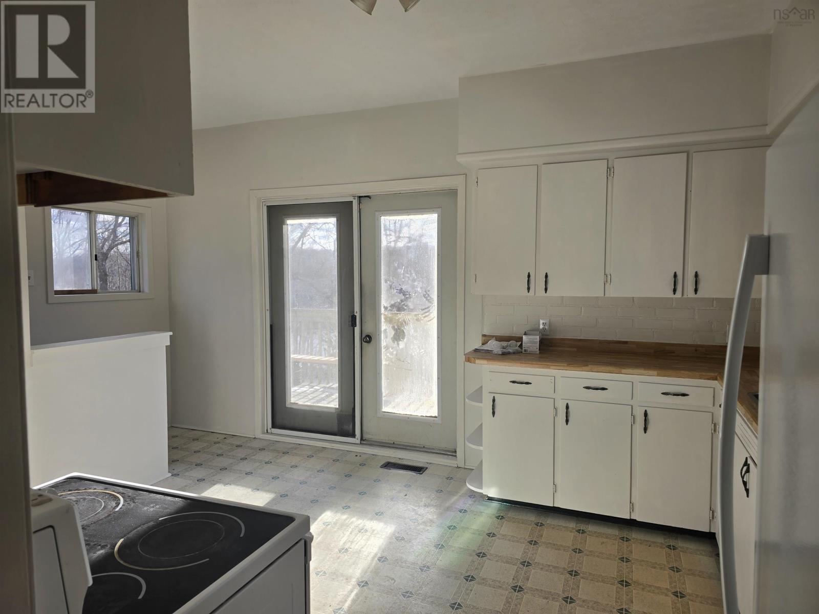 63 Elm Street, Bridgewater, Nova Scotia B4V 2V5 - Photo 13 - 202512438