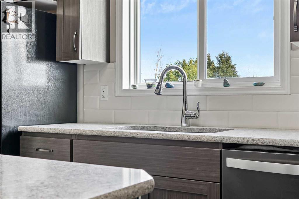 241003 Range Road 235, Rural Wheatland County, Alberta  T1P 2B5 - Photo 21 - A2261308