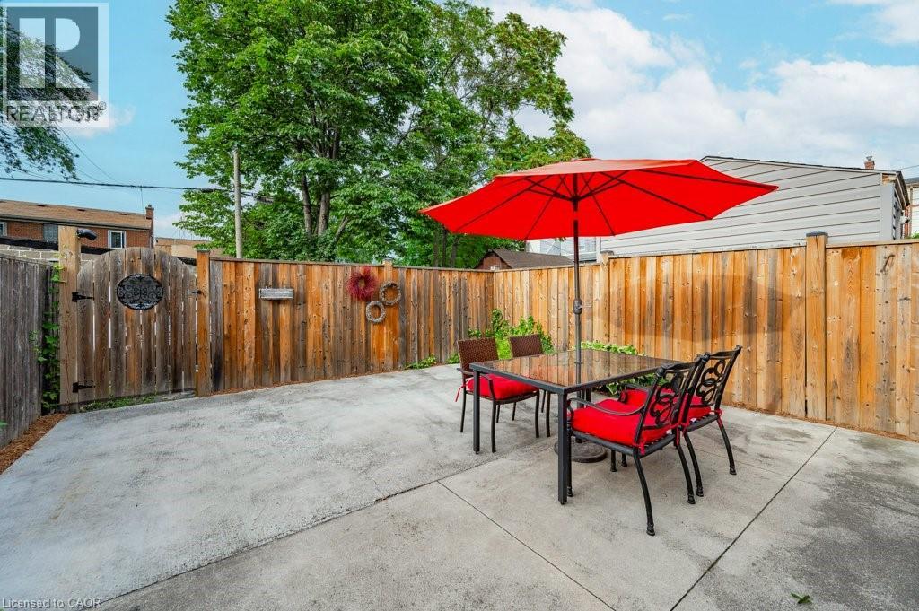 63 Beechwood Avenue, Hamilton, Ontario  L8L 2S5 - Photo 38 - 40788450