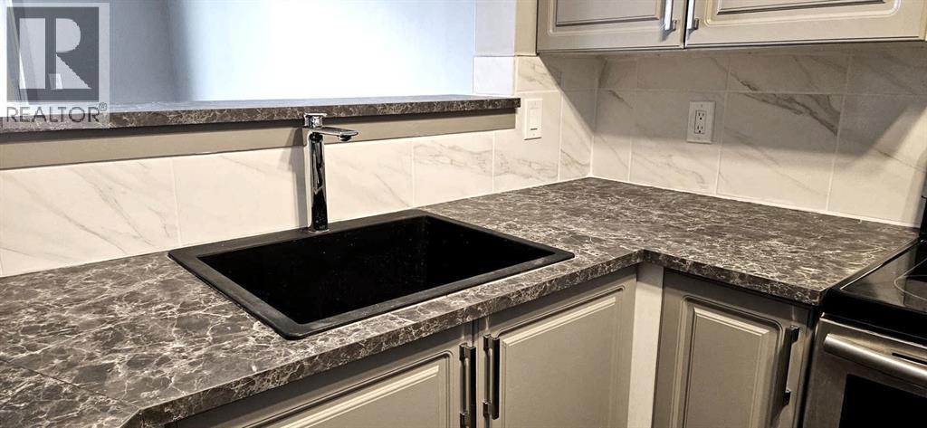 311, 1000 Citadel Meadow Point Nw, Calgary, Alberta  T3G 5N5 - Photo 4 - A2261523