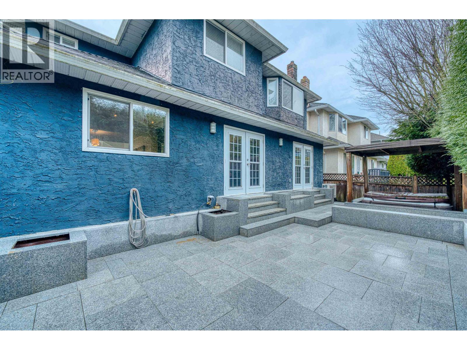 Listing Picture 21 of 24 : 12328 IMPERIAL DRIVE, Richmond / 烈治文 - 魯藝地產 Yvonne Lu Group - MLS Medallion Club Member