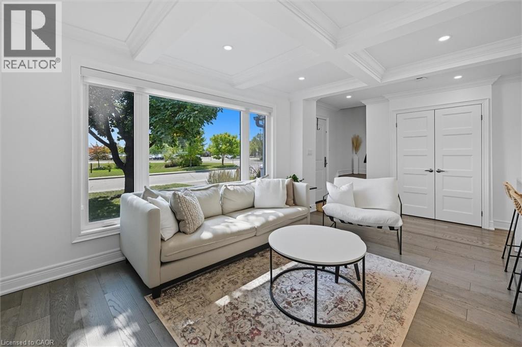 62 Berko Avenue, Hamilton, Ontario  L8V 2R2 - Photo 4 - 40804792