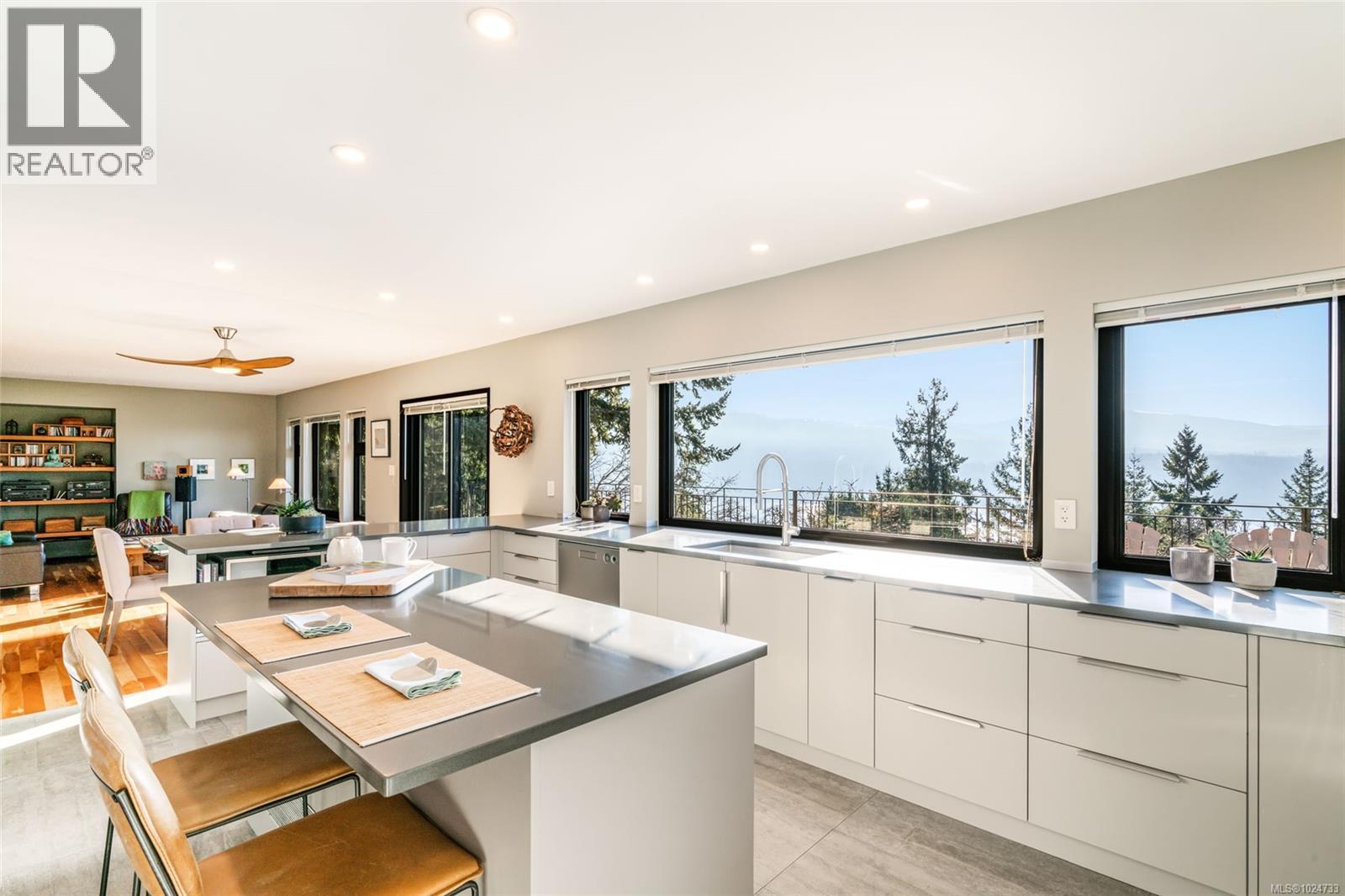 2405 Chain Way, Nanoose Bay, British Columbia  V9P 9G2 - Photo 4 - 1024733