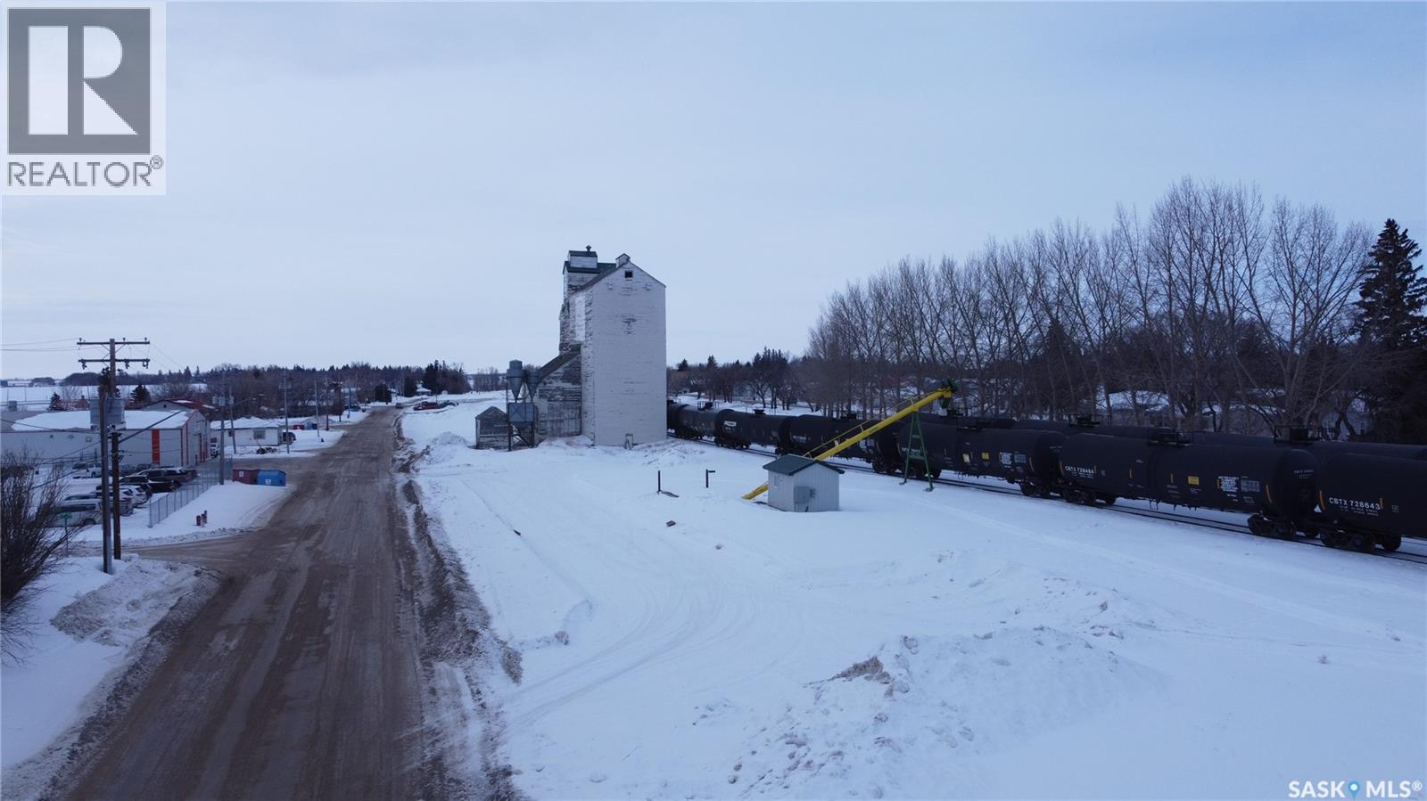 400 Railway Avenue E, Rosthern, Saskatchewan  S0K 3R0 - Photo 4 - SK028713