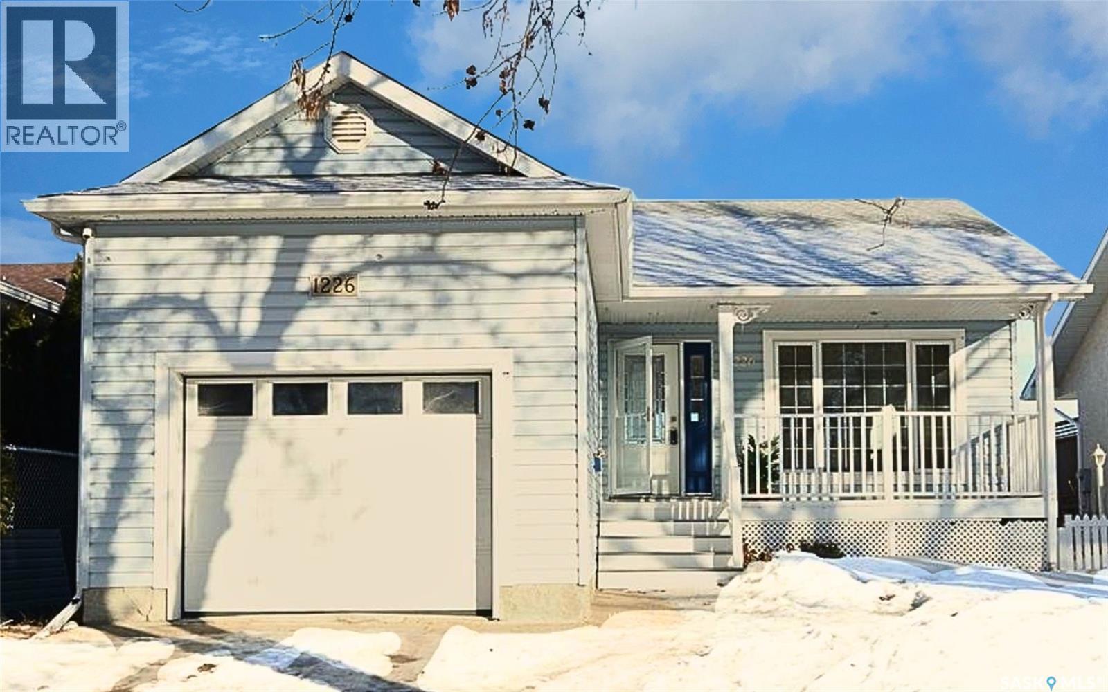 1226 Dover AVENUE, regina, Saskatchewan