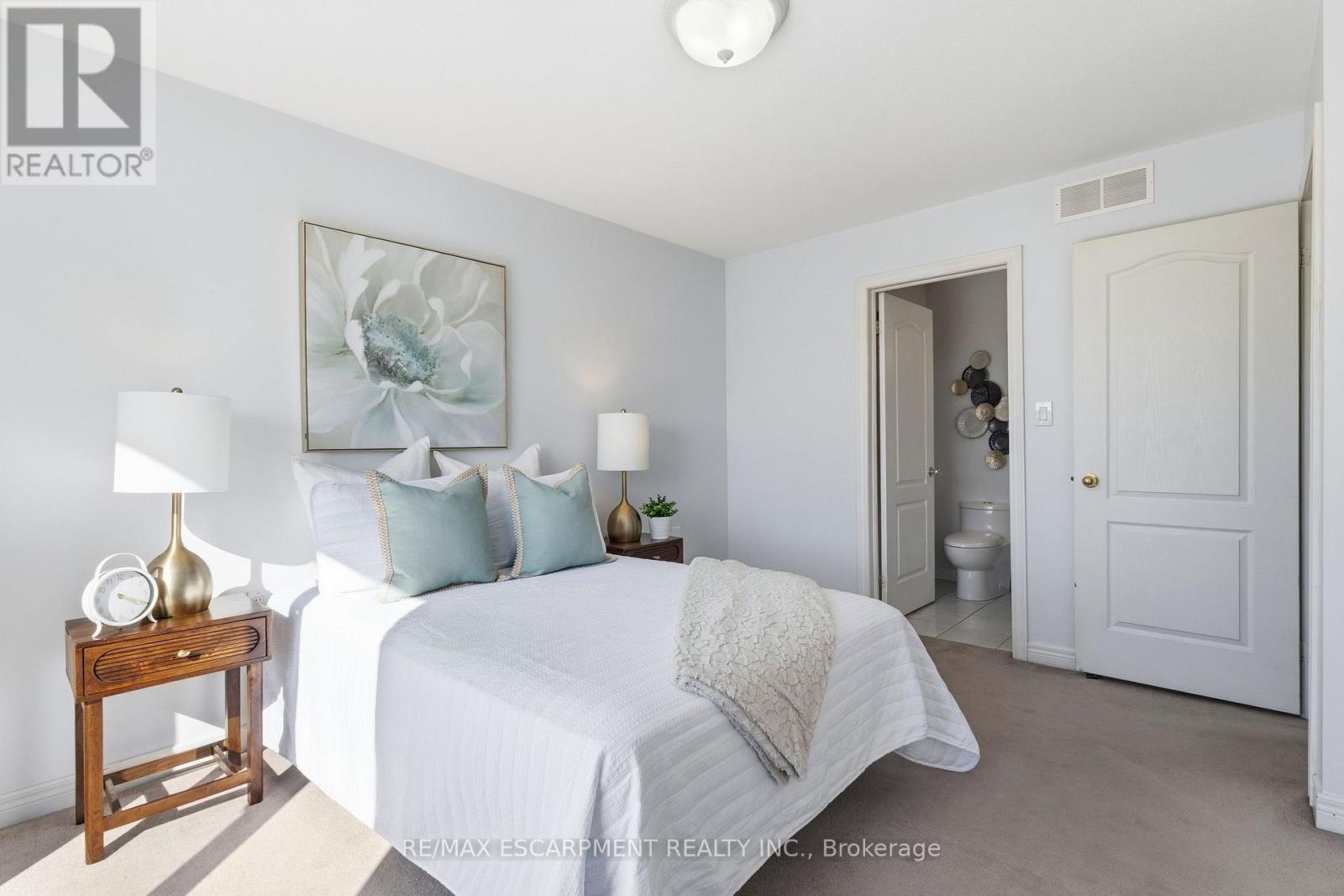 29 Longview Court, Hamilton, Ontario  L0R 1W0 - Photo 18 - X12794060