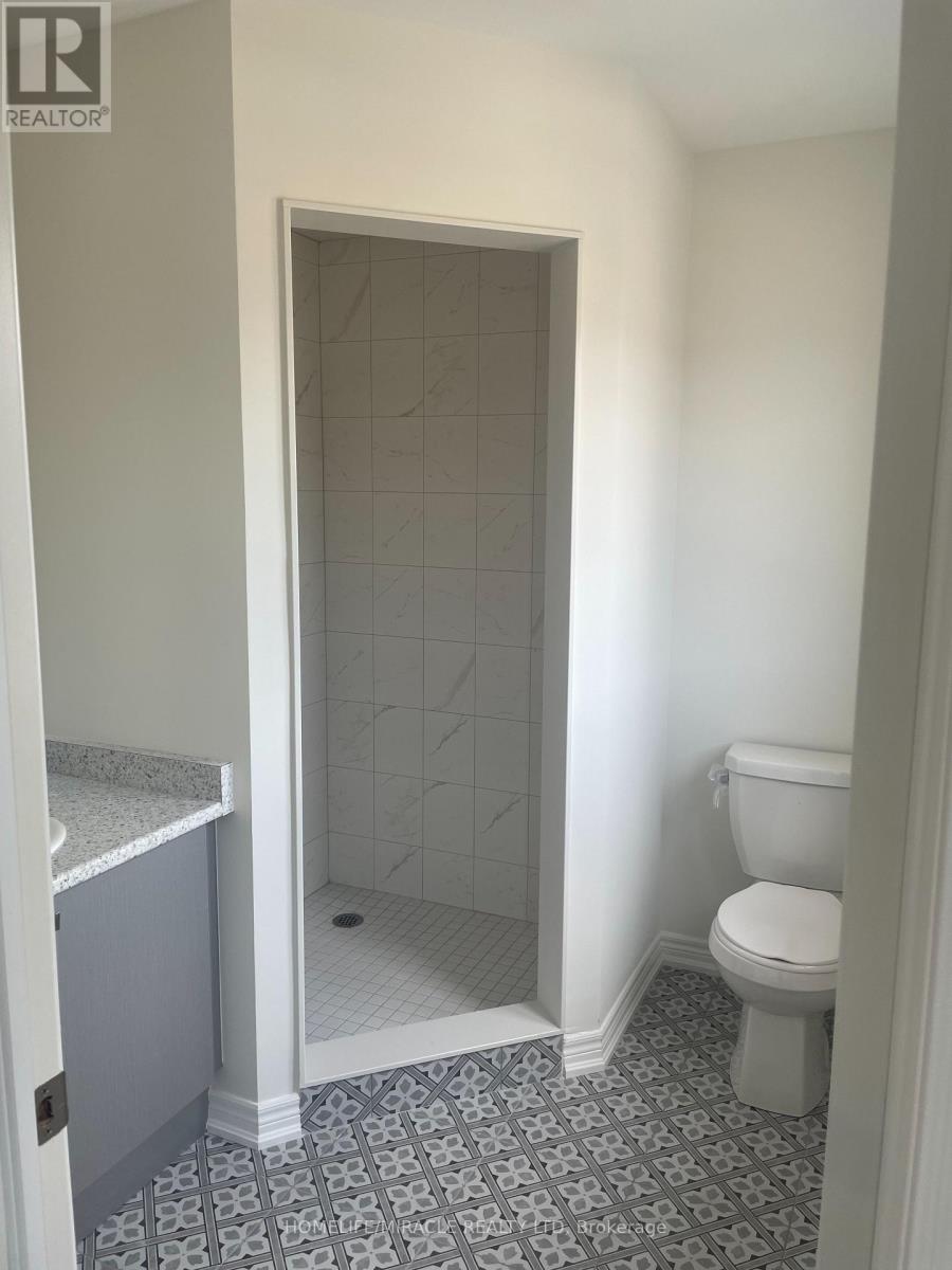 41 Mia Drive, Hamilton, Ontario  L9B 1K2 - Photo 13 - X12794128